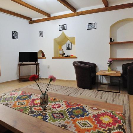 Hostel David موستار المظهر الخارجي الصورة